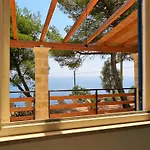 Villa Aurora *