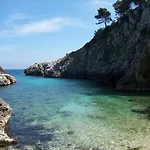 Villa Aurora *
