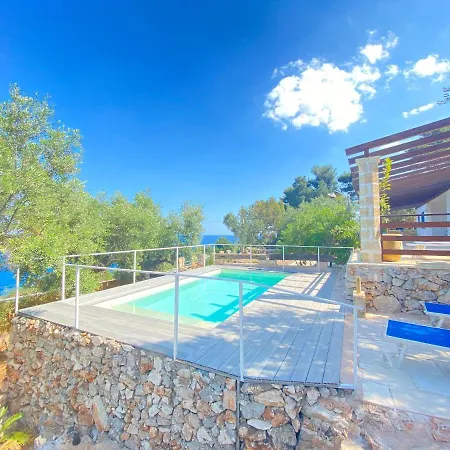 Villa Aurora *